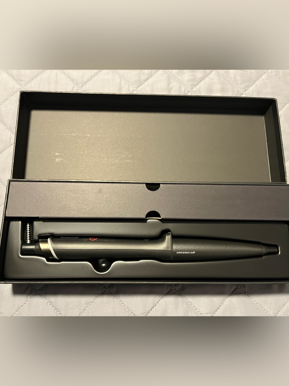 ghd Black Chronos Conical Curling Wand for beach waves professional curling wand